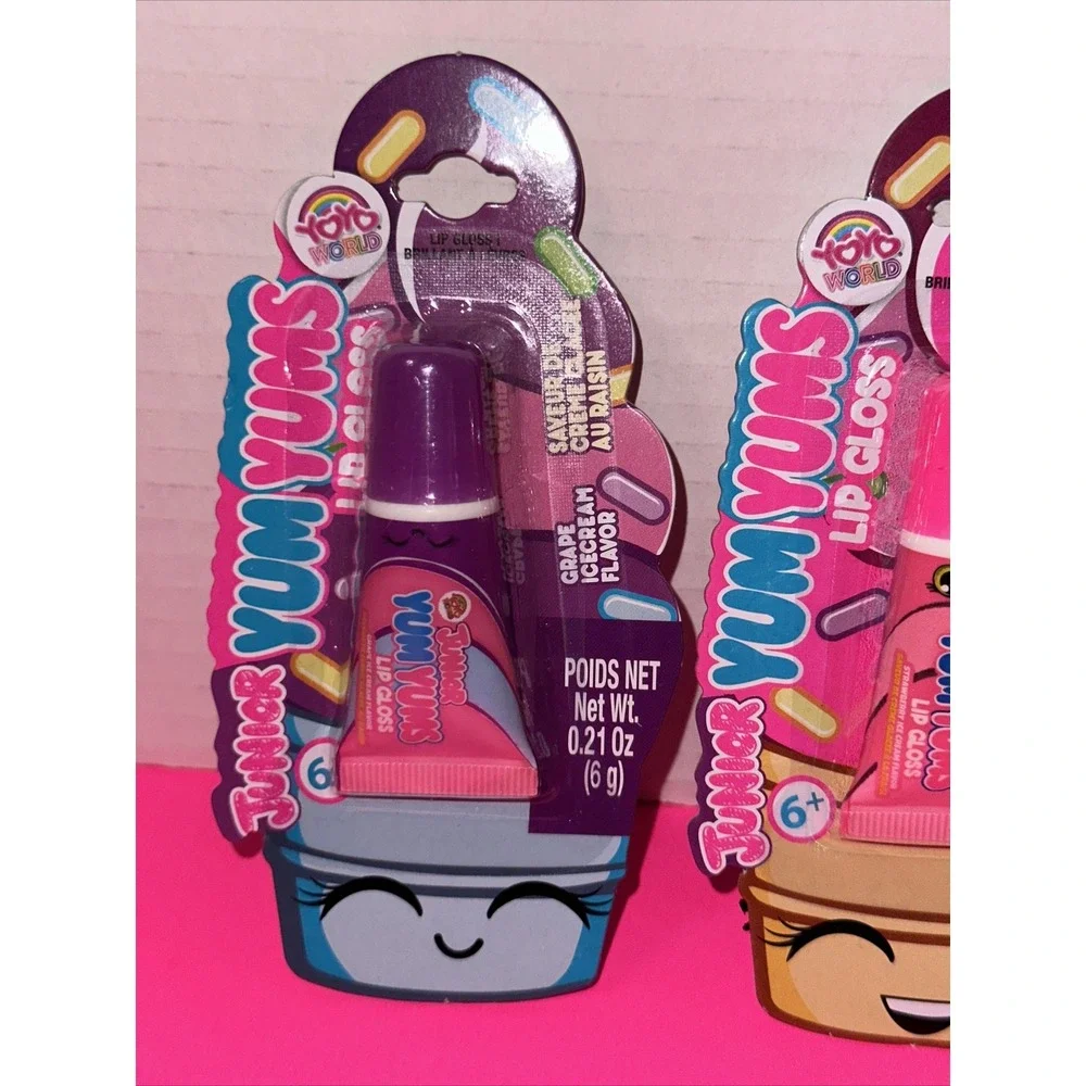Junior Yum Yums Lip Gloss Set Yoyo World Grape Strawberry Ice Cream 2 Pack NEW